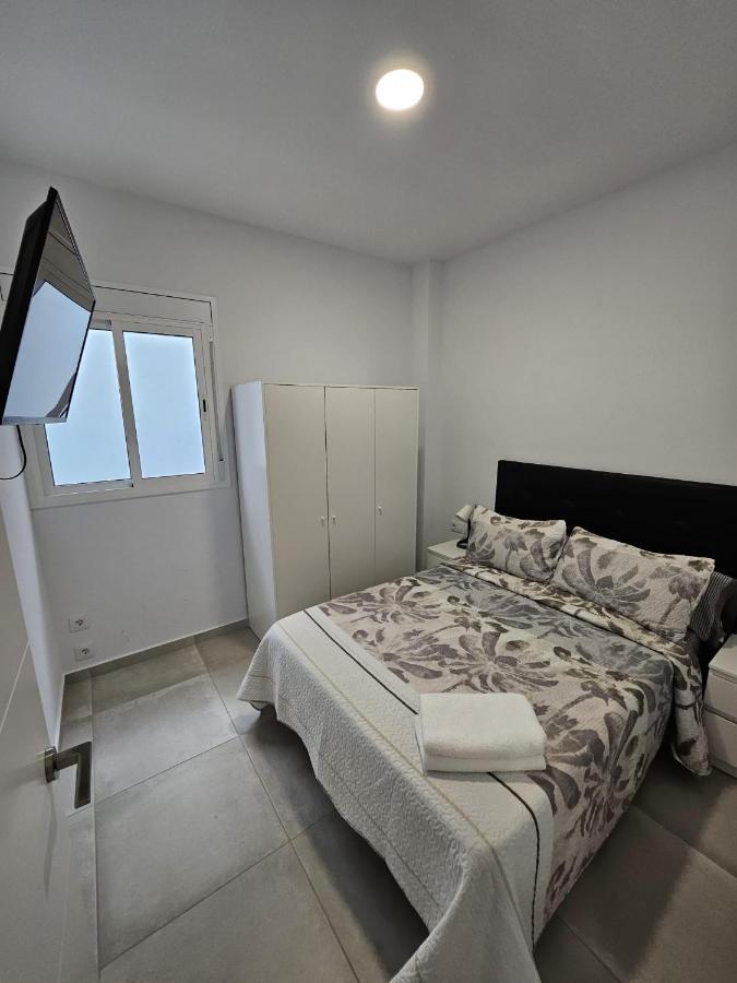 Apartamentos La Meridian Barselona Dış mekan fotoğraf