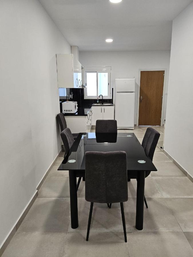 Apartamentos La Meridian Barselona Dış mekan fotoğraf