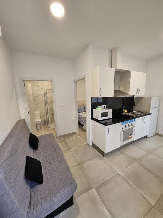 Apartamentos La Meridian Barselona Dış mekan fotoğraf
