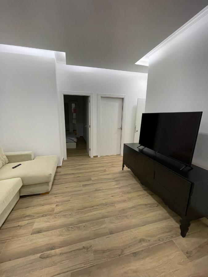 Apartamentos La Meridian Barselona Dış mekan fotoğraf