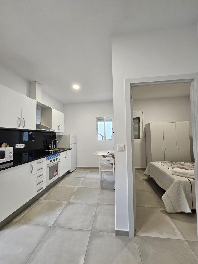 Apartamentos La Meridian Barselona Dış mekan fotoğraf